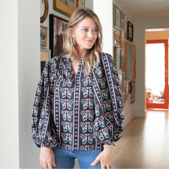 Brooke Wright Tops - Brooke Wright Floral Long Ballon Sleeves Split Neck Willow Top Size L
